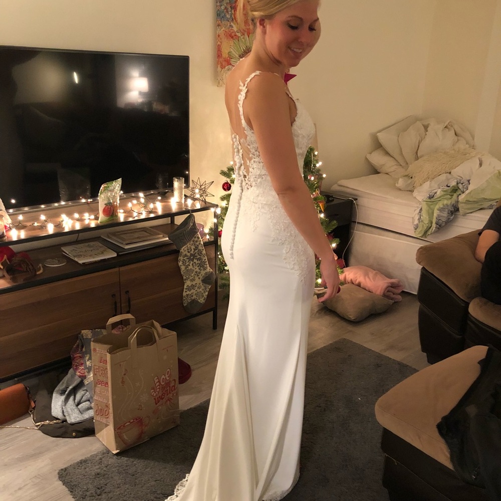Sheath Crepe and Lace Wedding Dress - never worn